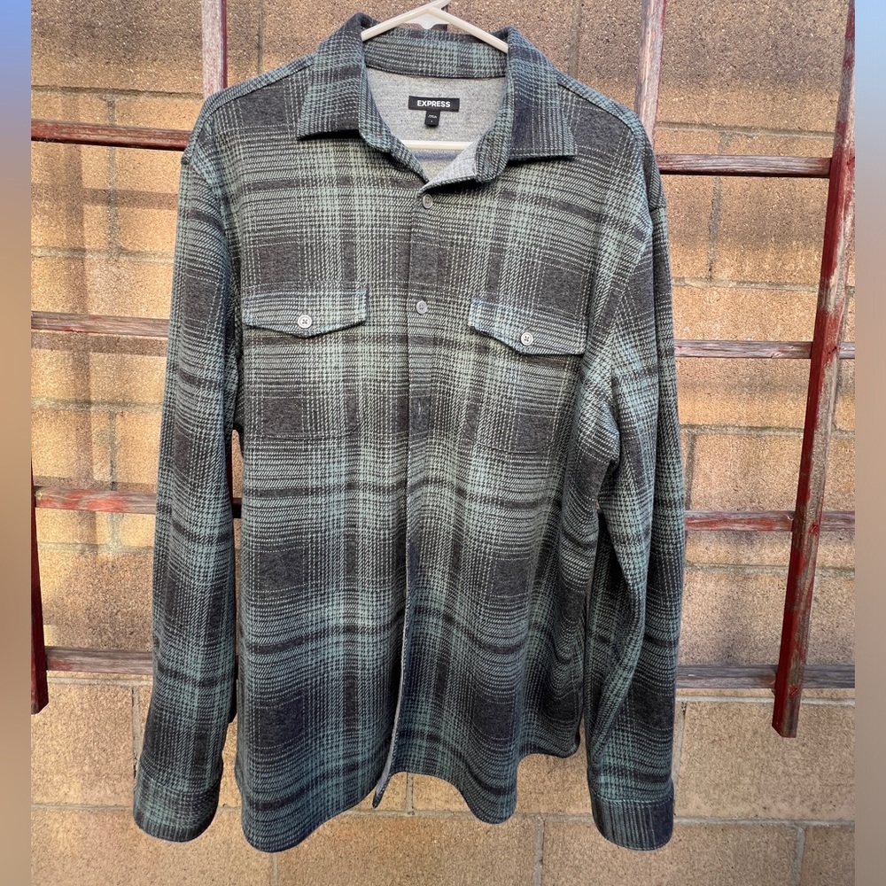 Express Overshirt Size L